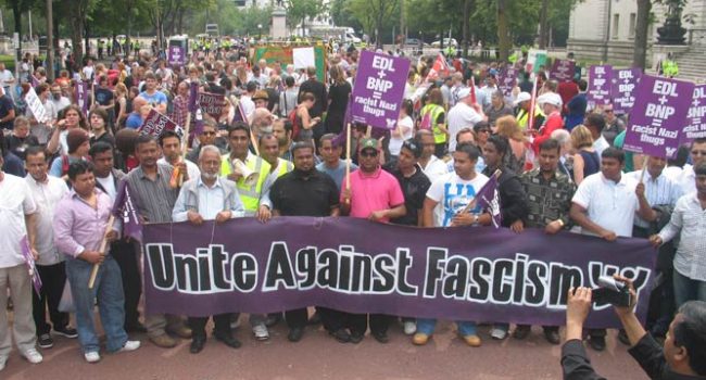 Manifestación de Unite Against Fascism en Inglaterra.