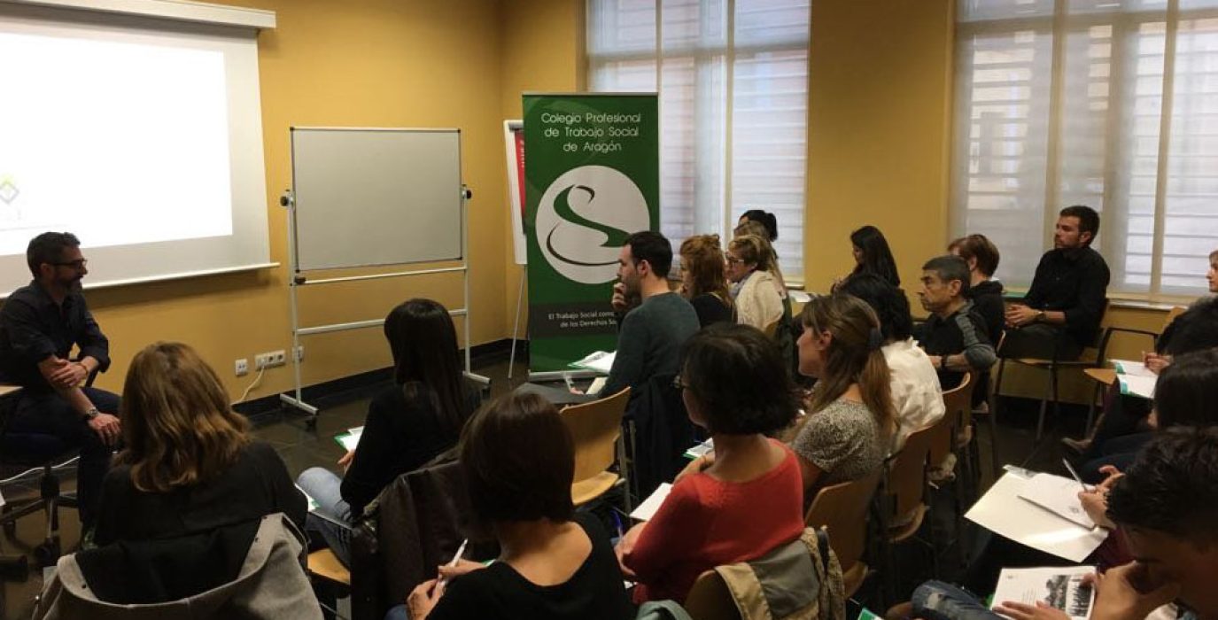 Jornadas de formación en el Colegio Profesional de Trabajo Social de Aragón.