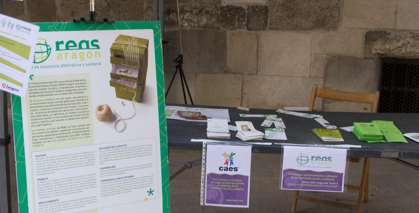 Foto: Pablo Ibañez (AraInfo) (Stand de REAS en la Feria del Mercado Social 2014)