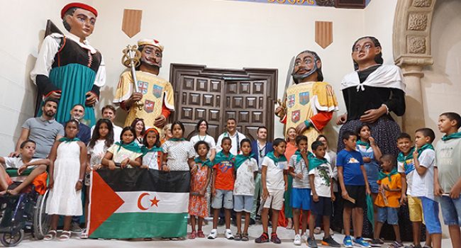 Bienvenida en Uesca a las niñas y los niños saharauis | Foto: Alouda