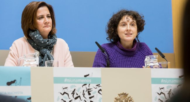 Ana Gaspar, directora del Servicio de Igualdad, y Arantza Gracia, concejala de Educación e Inclusión. Foto: Miguel G. García (AZ)