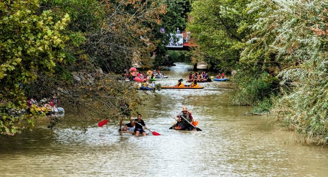Más de un centenar de embarcaciones han vuelto a llenar el Canal de reivindicación | Foto: Iker G. Izagirre (AraInfo)