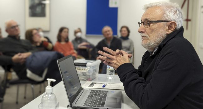 Marciano Sánchez Bayle durante la presentación del libro en Zaragoza | Foto: Iker G. Izagirre (AraInfo)