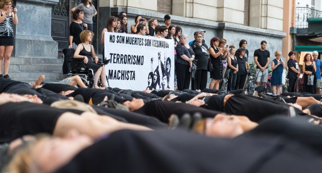 Imagen de una protesta contra la violencia machista. Foto: Pablo Ibáñez (AraInfo)