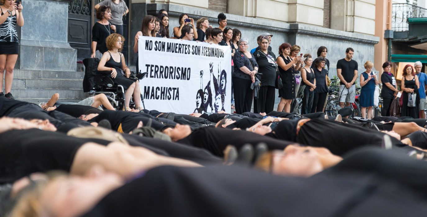 Imagen de una protesta contra la violencia machista. Foto: Pablo Ibáñez (AraInfo)