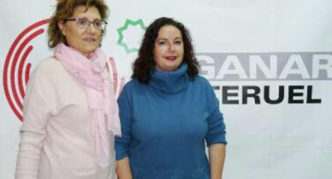 M.Carmen Tortajada, concejala de GANAR Teruel y Anabel Gimeno Portavoz de GANAR Teruel en el Ayuntamiento.