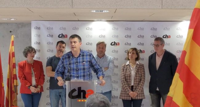 Joaquín Palacín hablando sobre la línea