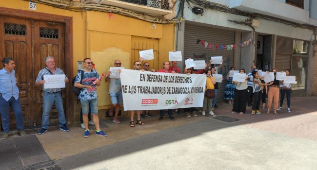 Concentración de la plantilla de Zaragoza Vivienda a mediados de junio