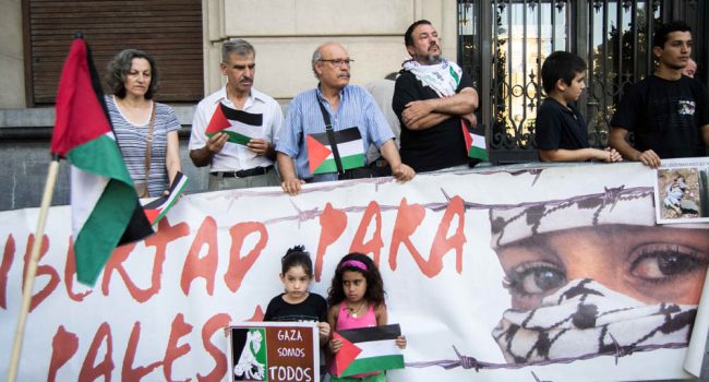 Concentración en Zaragoza en apoyo al Pueblo palestino. Foto: Pablo Ibañez (AraInfo)