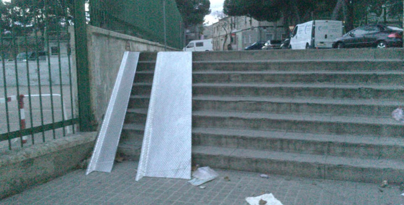 Zaragoza rampas peligrosas en calle San Eugenio La Paz