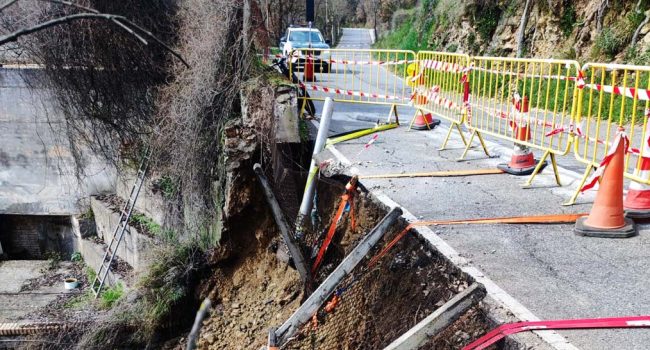 Detalle del derrumbe de la ladera. | Foto: Ayuntamiento de L'Aínsa