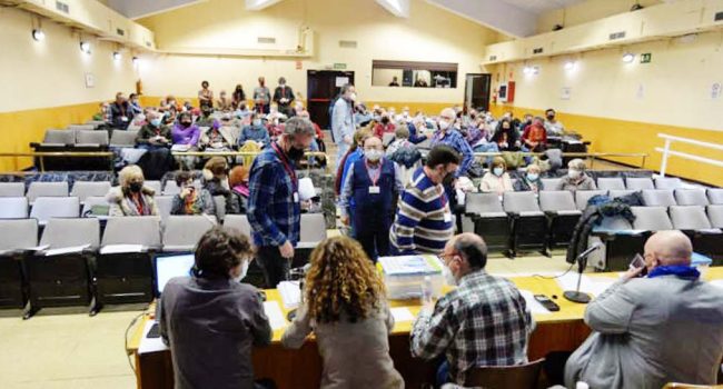 Imagen de archivo de una asamblea anual de la federación vecinal. | Foto: FABZ
