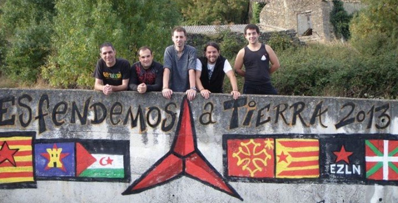 Brigada Aragón de Askapena el pasado verano por comarcas aragonesas.