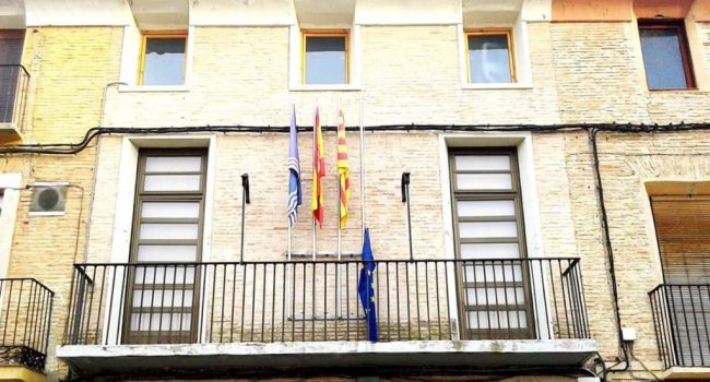 Fachada del Ayuntamiento de Villamayor de Galligo. Foto: @Chobentu