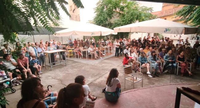 Un instante de la reunión informativa. | Foto: Plataforma Vecinal Stop Biogás Jiloca