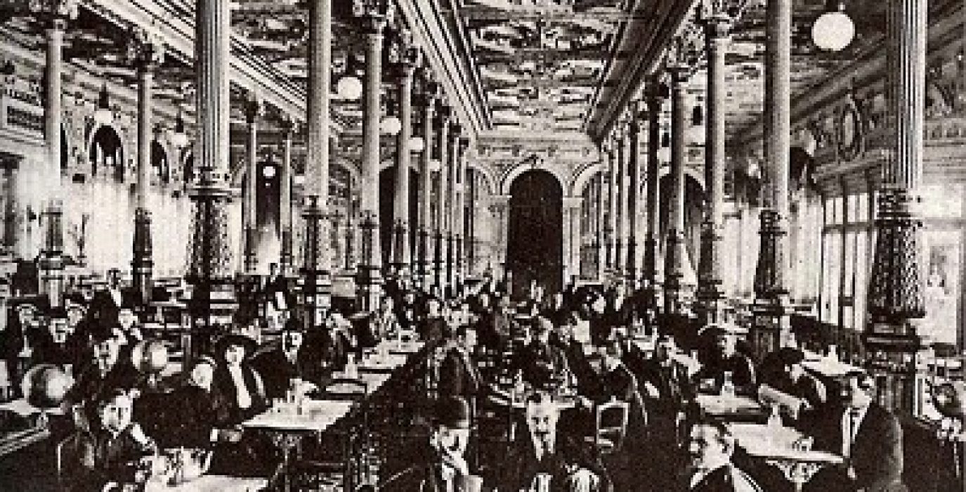 El Café Ambos Mundos, foco de reunión del mundo libertario.