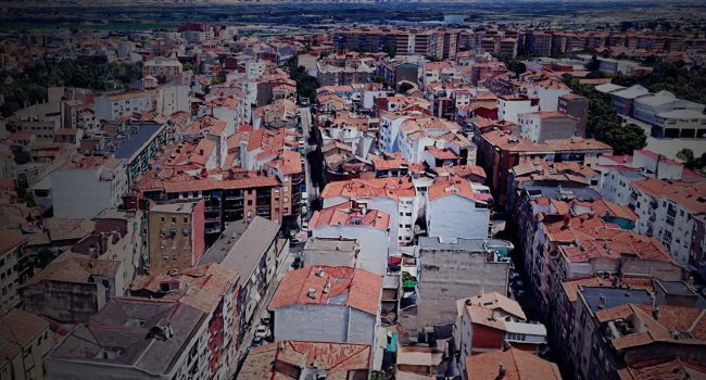 Recreación de la zona de calle Orense a partir de una vista de la aplicación Google Maps