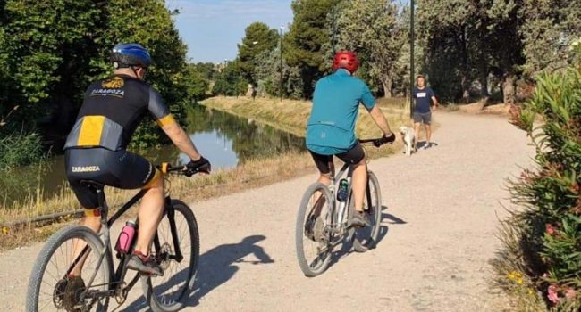 El tramo del Canal que se vería destruido por el puente es muy frecuentado por paseantes y deportistas. | Foto: Canal Imperial Natural
