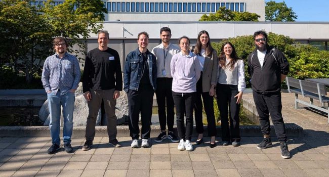 De izquierda a derecha: Maxim Ionov, Jorge Gracia del Río, Jorge Sierra Pérez, Yeray Sañudo Recacha, Laura Aguado González, Alba Medina Castillo, Victoria Artigas Ortega y Javier Fernández-Carrión. | Foto: Universidad de Zaragoza