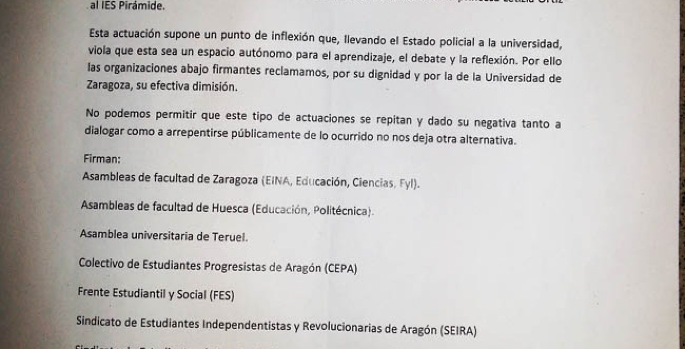 La carta dirigida al Rector, ha sido entregada en la Secretaría General del Paraninfo de la Universidad de Zaragoza. Foto: SEIRA
