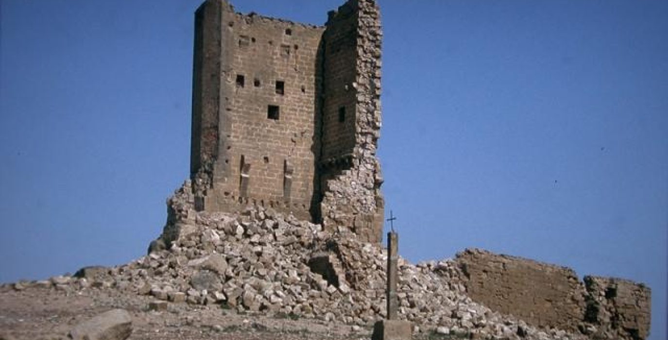 castilloSantiasErla