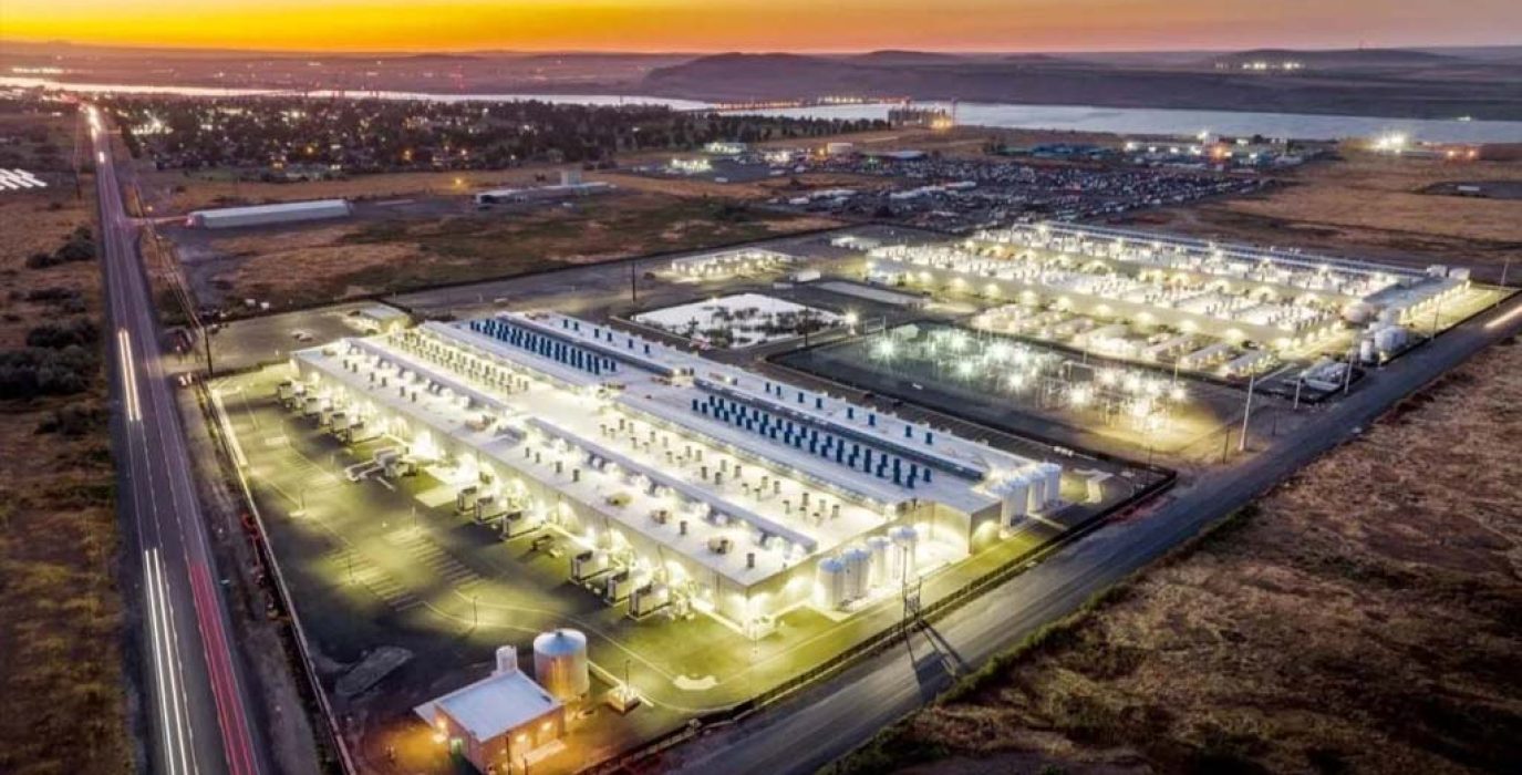 Un centro de datos de AWS (Amazon), una de las multinacionales que operan este tipo de instalaciones en Aragón. | Foto: AWS