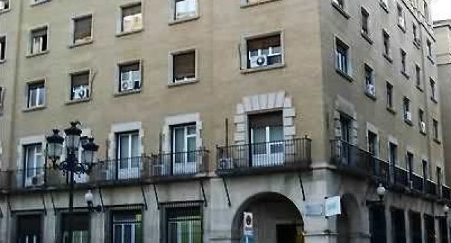 Centro de Salud Santo Grial en Uesca. Foto: DGA
