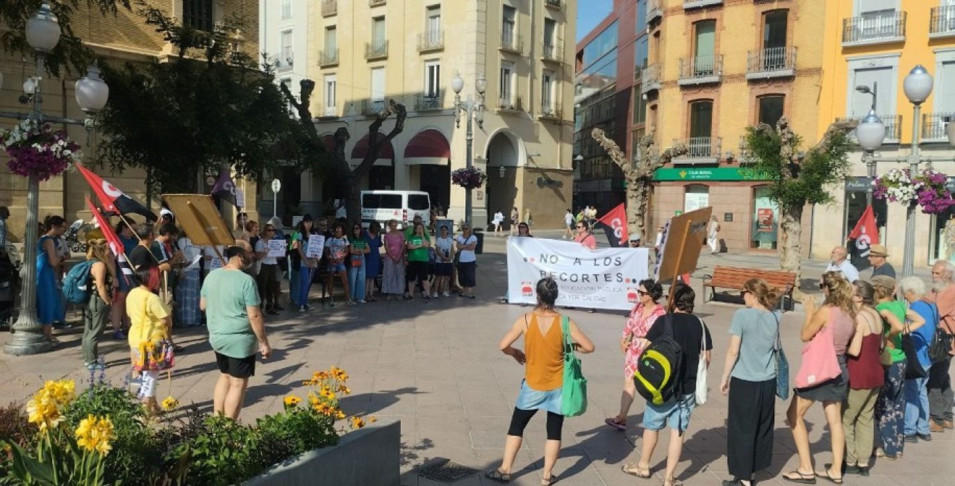 Movilizaciones por todo Aragón contra “los recortes en Educación” de la DGA