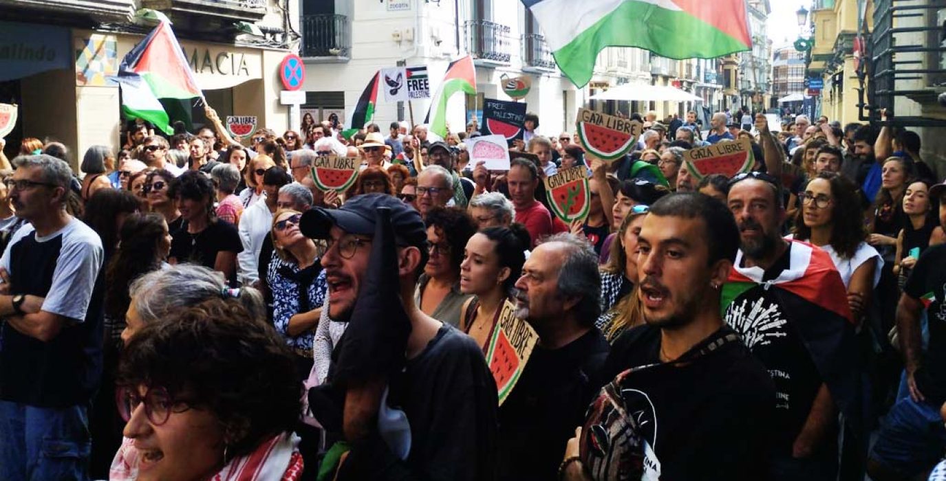 Un instante de la importante movilización de este sábado en Chaca. | Foto: Alto Aragón con Palestina