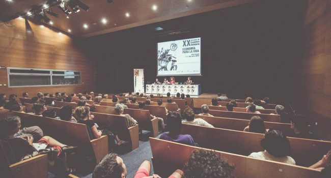 Las conferencias tendrán lugar en el Centro Joaquín Roncal. Foto: Oshito
