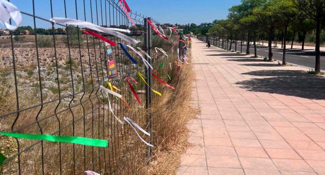 Así lucen las cintas colocadas por los vecinos y las vecinas de Arcosur. | Foto: Plataforma Vecinal de Arcosur