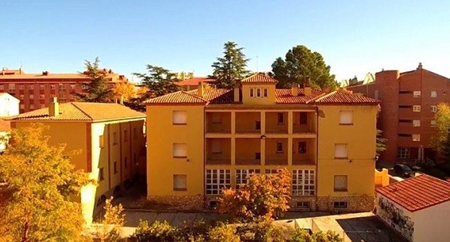 Edificio del COAM en Teruel. Foto: AV de San León