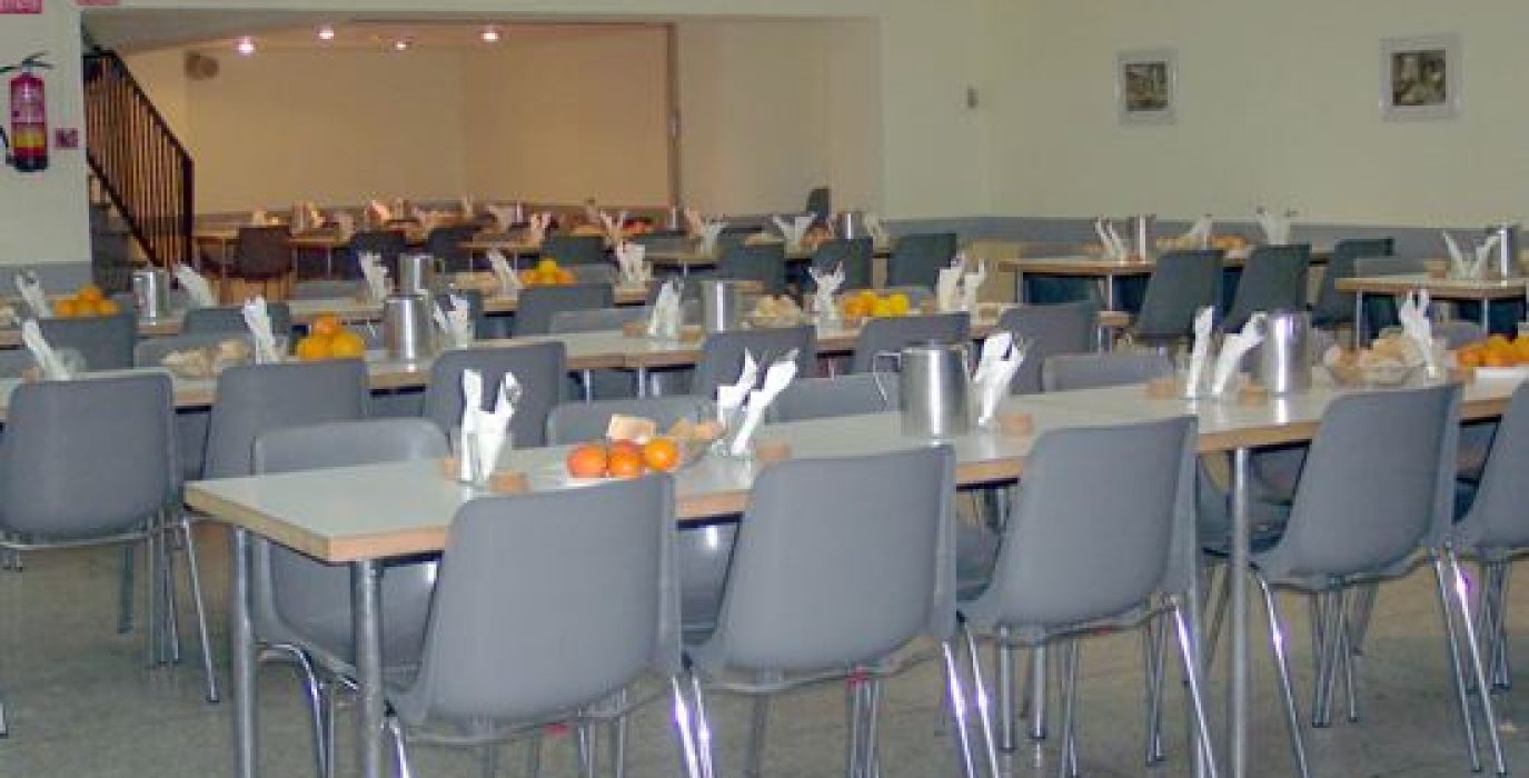 Comedor de la Parroquia del Carmen.