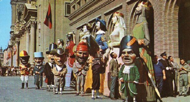 comparsa de gigantes y cabezudos zaragoza 1964