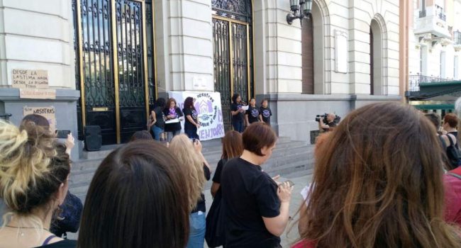 Colectivo de Trabajadrxs de Hogar y de Cuidados de Zaragoza y el 8M Aragón #HuelgaFeminista.  Foto: Rocío Durán