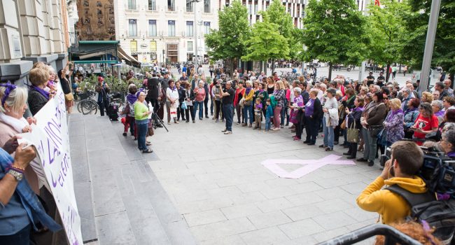 Concentración mensual en Zaragoza contra la violencias machistas en mayo. Foto: Pablo Ibáñez (AraInfo)