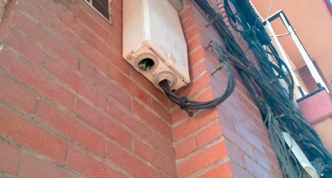 Corte de la acometida en el edificio donde residen Esperanza y su familia. Imagen: Coordinadora de Vivienda de Aragón.