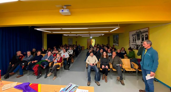 El público en la jornada en el Día Internacional en recuerdo de las víctimas del Holocausto | Foto: Círculo Republicano.