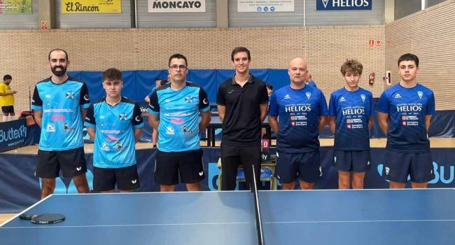 Participantes en el derbi aragonés entre el C.N. Helios y T.M. Monzón. Foto: Federación Aragonesa de Tenis de Mesa