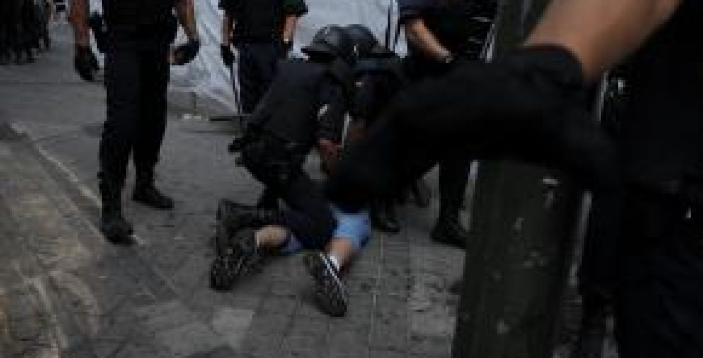 Detención en Madrid. Foto: Alvaro Minguito (Diagonal)