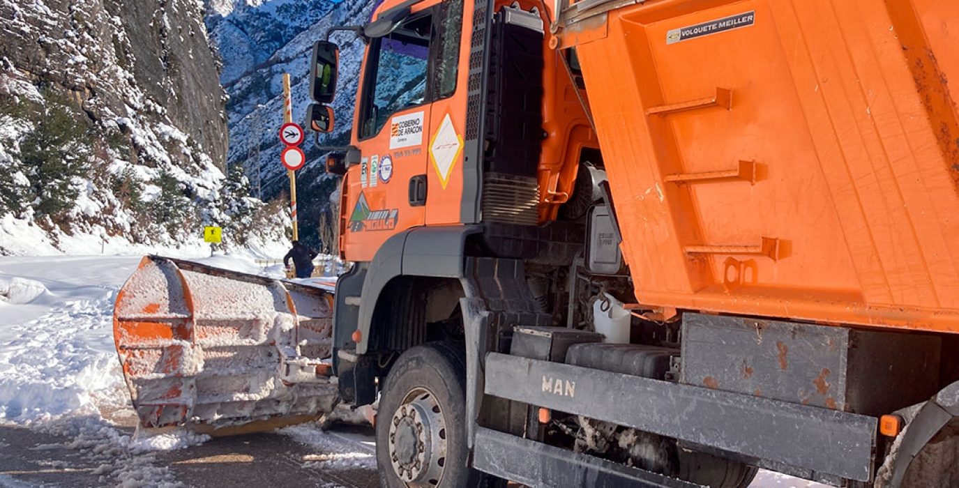 temporal Carretera de acceso al Balneario de Panticosa el 20 de enero