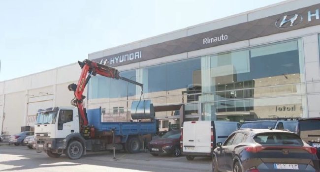 Fallece un trabajador mientras realizaba su labor en el tejado de un concesionario de automoción en Teruel