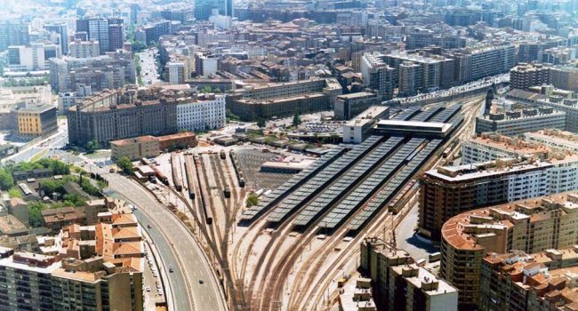 La Estación del Portillo en 1989. | Foto GIF. Recopilada por GAZA (Gran Archivo Zaragoza Antigua)
