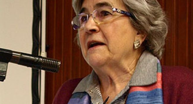 entrevista a Miren Etxezarreta.