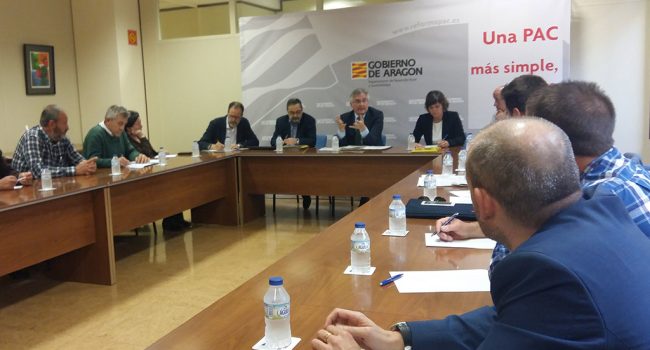 reunión olona y ganaderos y agricultores tras crecida ebro
