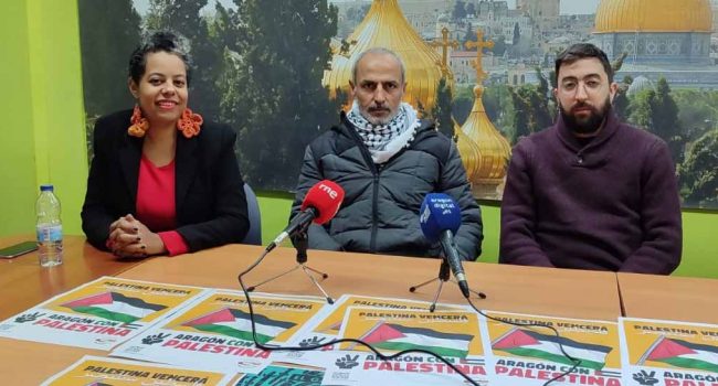 Representantes de la campaña ‘Aragón con Palestina’ y de la Casa Palestina de Aragón han expuesto la iniciativa en rueda de prensa. | Foto: Aragón con Palestina