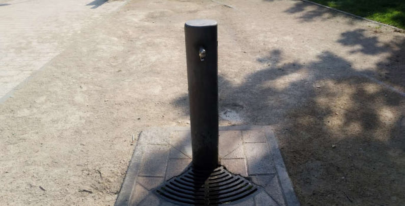 Fuente en un parque zaragozano