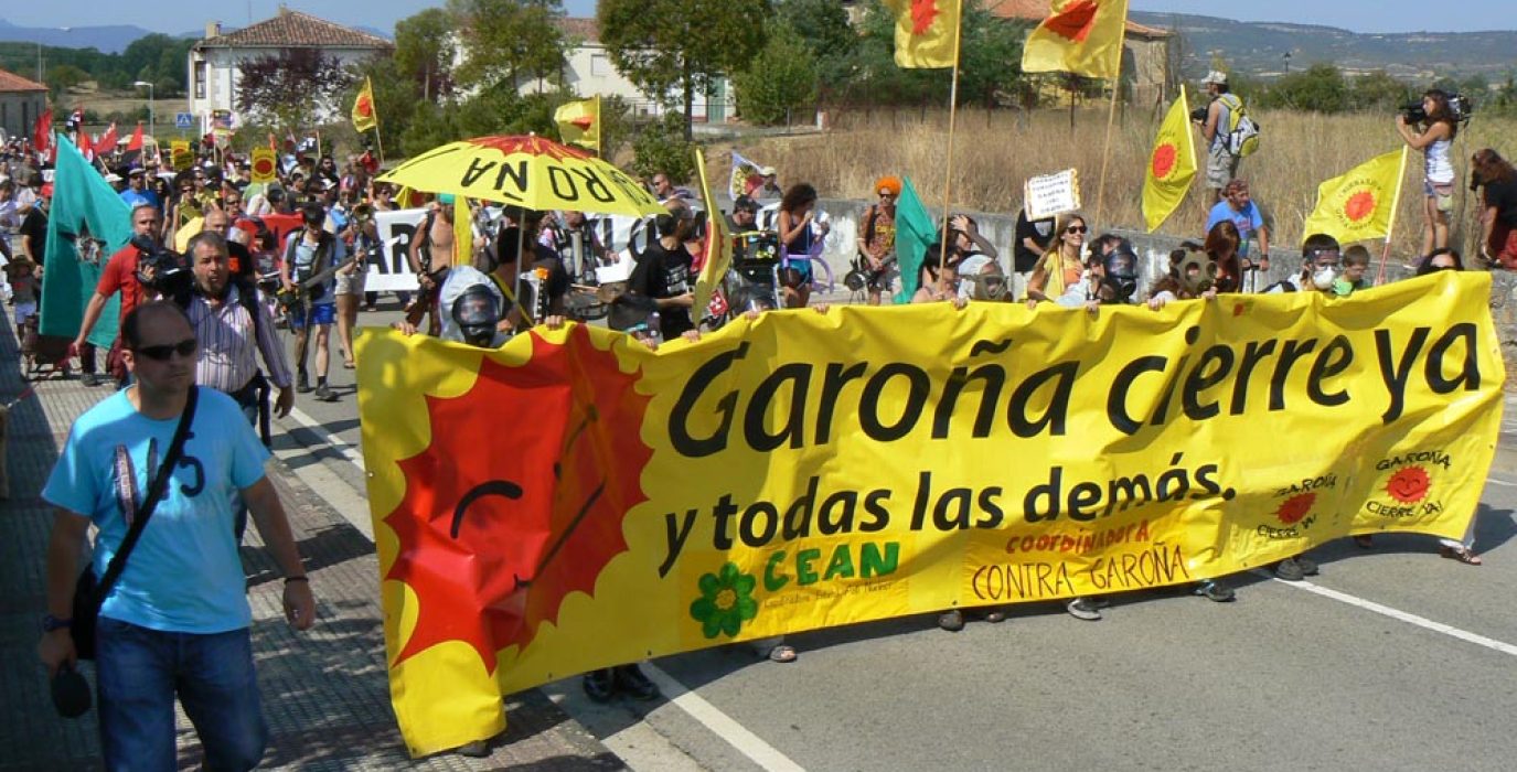 Marcha por el cierre de Garoña. Foto: Ecologistas en Acción.