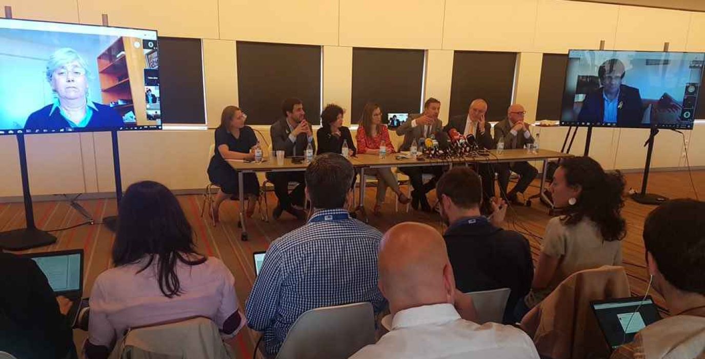 Comparecencia en Bruselas del Govern en el exilio Foto: @catalan_gov