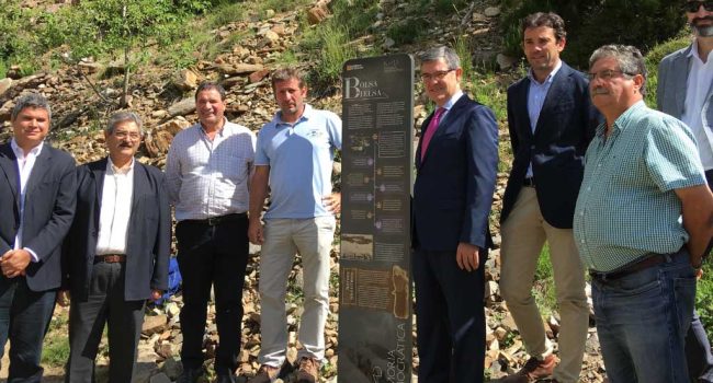 inauguracion monolito bolsa de bielsa